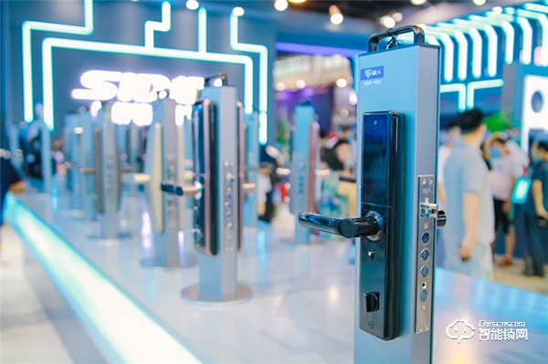 對話翁斌丨揭秘