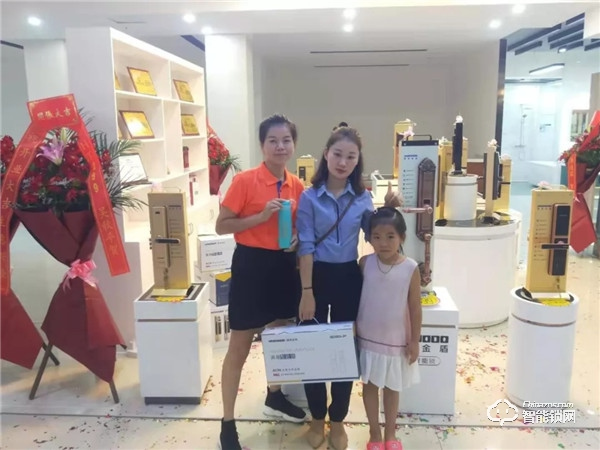 皇家金盾智能鎖強勢入駐惠州栢順居，共話智能家居大前景