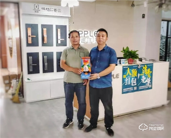 為什么選擇楊格智能門鎖？河南代理王少華這樣說......