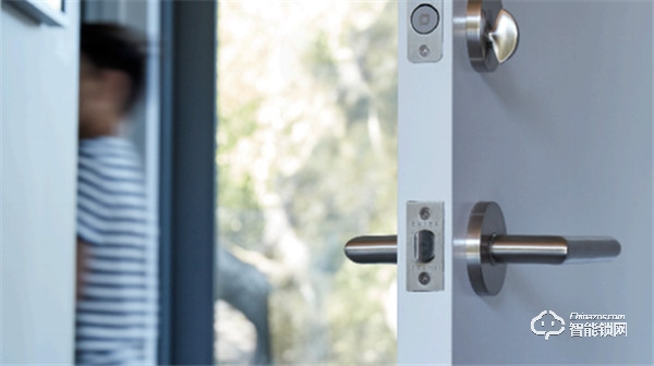 前蘋果高管推首款智能門鎖：不改變整門外觀快速安裝