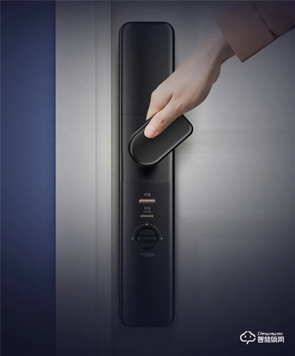 5.1開(kāi)啟預(yù)售 | 德施曼新一代全自動(dòng)WiFi智能鎖 天鵝Q2 耀世登場(chǎng)！高貴生活簡(jiǎn)單擁有