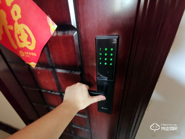 有了這把OJJ X1智能鎖，跟我吼：滾蛋吧！鑰匙君~