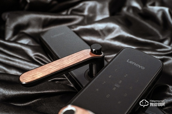 給女神多一份守護(hù) 聯(lián)想智能門(mén)鎖E1帶來(lái)更精準(zhǔn)的安全
