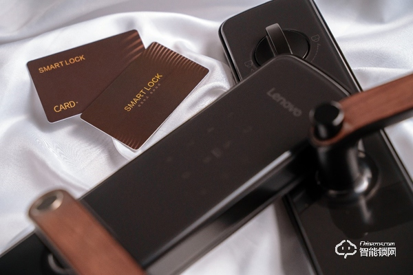 給女神多一份守護(hù) 聯(lián)想智能門(mén)鎖E1帶來(lái)更精準(zhǔn)的安全