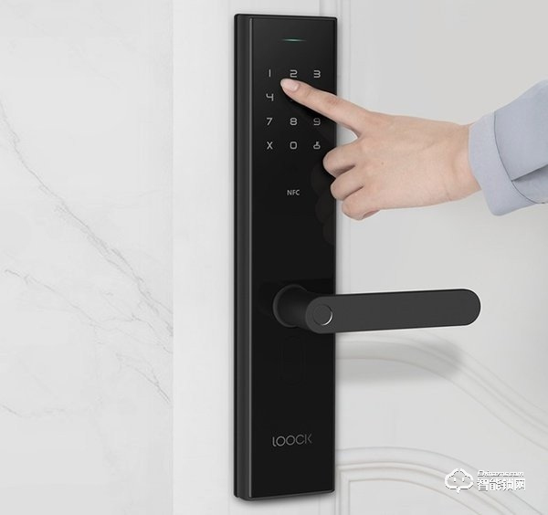 智能門鎖的“虛位密碼”怎么用？好評(píng)度高智能鎖推薦
