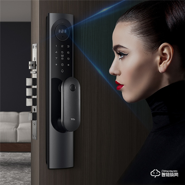 TCL智能家居物聯網智能鎖K6X：采用智慧鎖體，配備超大指紋識別區