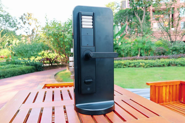 給你的家安全保障：米家智能門鎖青春版評測