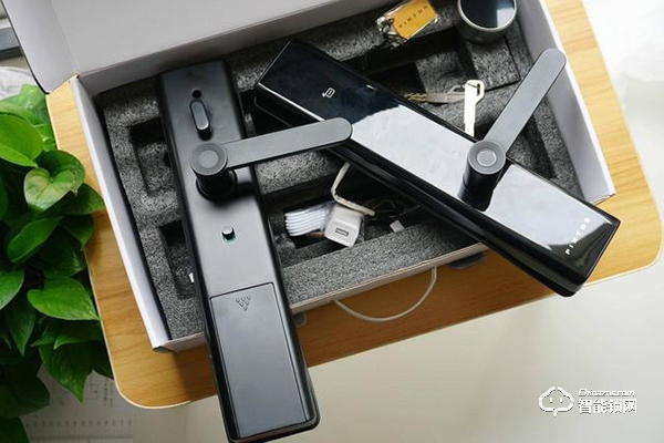 六大安全防護，華為智能家居生態鏈品多H1開啟你的智能生活