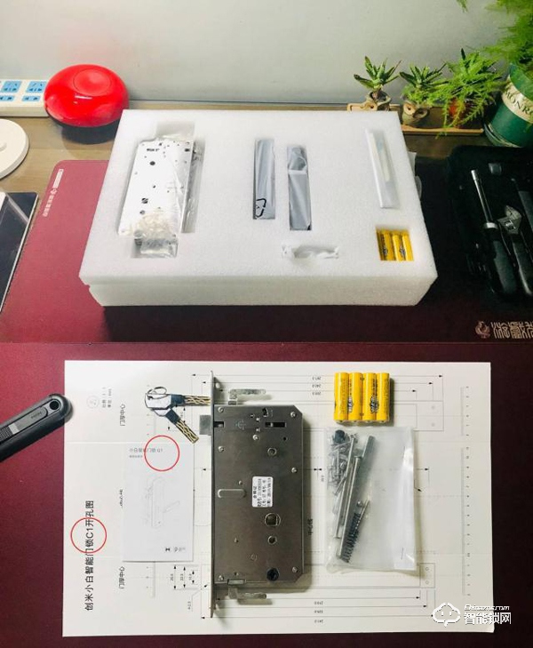 拆解評測｜創(chuàng)米小白智能鎖G1，用上“防彈玻璃”搞突圍