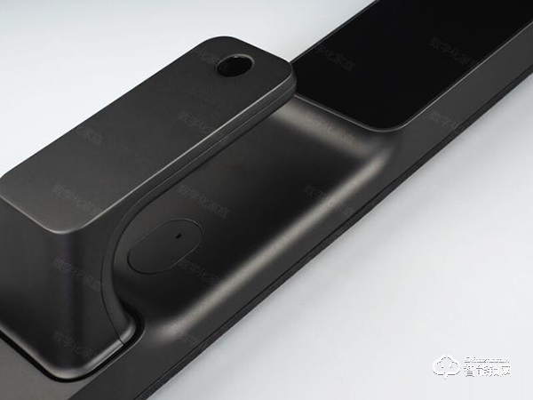 一步推拉，七重安全 | 米家推拉式智能門鎖測評