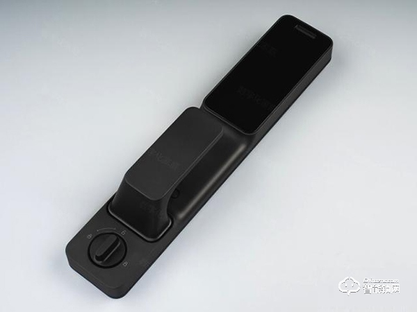 一步推拉，七重安全 | 米家推拉式智能門鎖測評