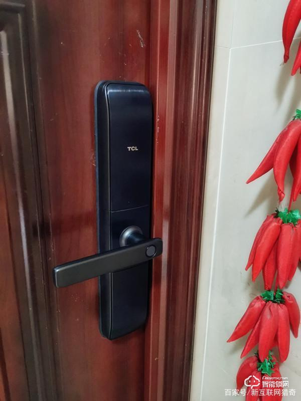 未關(guān)門立即提醒，指紋識別又快又準(zhǔn)，TCL K5智能鎖實測體驗