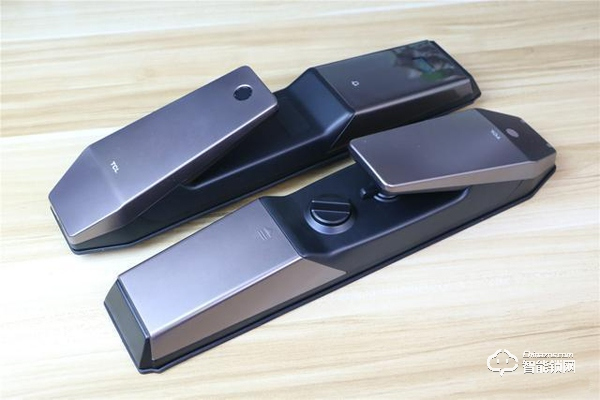 TCL智能鎖實力攪局，外觀新穎別樹一幟，一鍵開關更方便