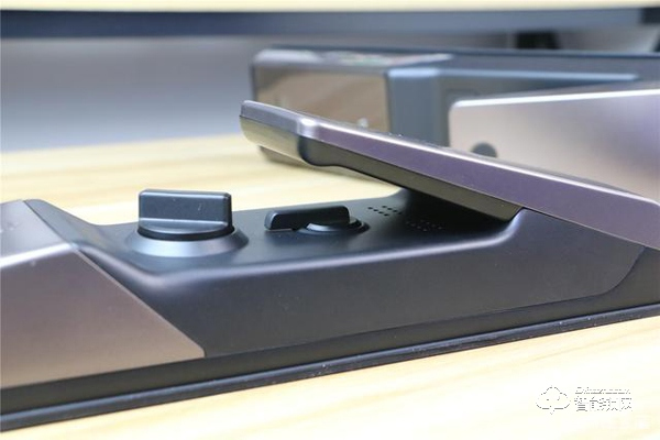 TCL智能鎖實力攪局，外觀新穎別樹一幟，一鍵開關更方便