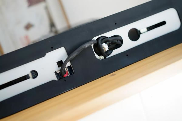 便捷安全兩不誤，希箭C1炫酷黑全自動智能鎖入手記