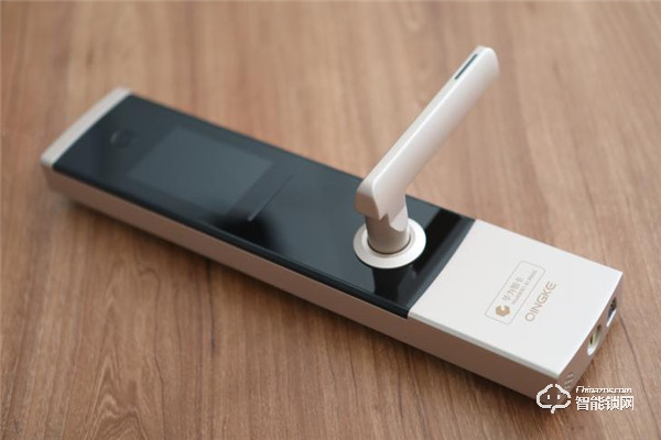 青稞智能鎖T7拆機評測，售價2999除了屏幕還有華為智卡認證！