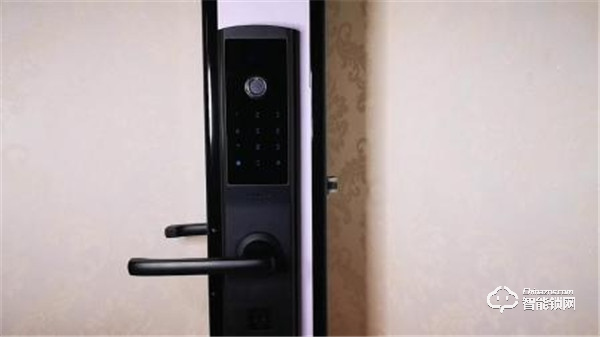 開鎖智能新時代，方便快捷不能少—方正智能鎖fz-19603評測