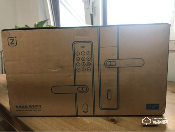 智能門(mén)鎖小米有品定制版測(cè)評(píng)：簡(jiǎn)約而不簡(jiǎn)單！是家的安全官！