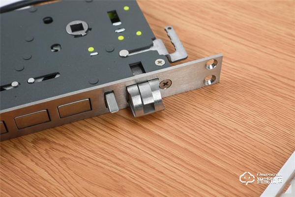 智能門鎖如何選？Aqara N200詳細(xì)評(píng)測(cè)：內(nèi)外兼修，優(yōu)點(diǎn)多于缺點(diǎn)