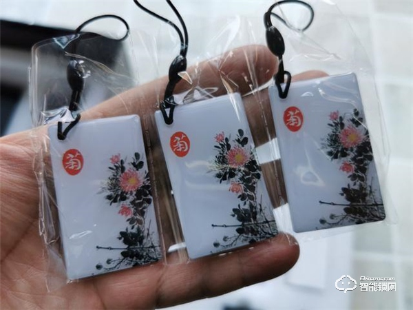 用了指紋鎖，才知道出門多便捷！希箭C1智能門鎖測評