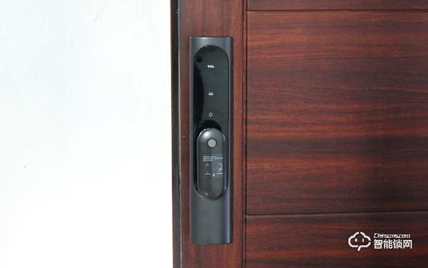 C級鎖芯+5D安全防護技術，TCL智能鎖安全杠桿滴