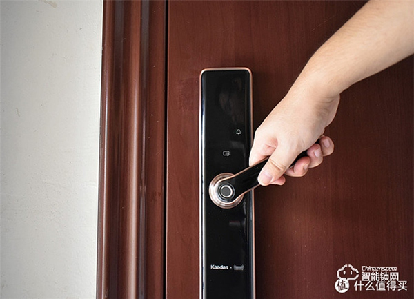 以前沒得選，現(xiàn)在全都要！凱迪仕智能鎖天貓精靈定制款測評