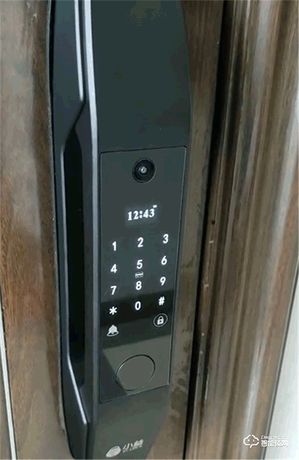 小益X6S智能鎖，顏值爆棚 | 3.5寸可視貓眼、6種開鎖方式、支持天貓精靈系統