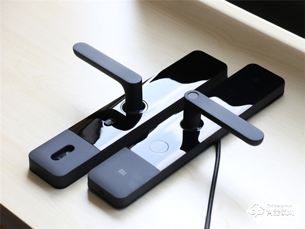 小米智能門鎖E體驗：999讓安防更強悍