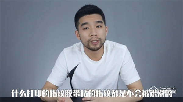 樂橙V8視頻鎖測評：遠程視頻語音和全自動鎖體，家門外安全不擔心