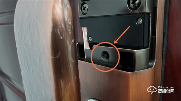 測評 | 金指碼全自動指紋鎖X3：輕奢、時(shí)尚、安全