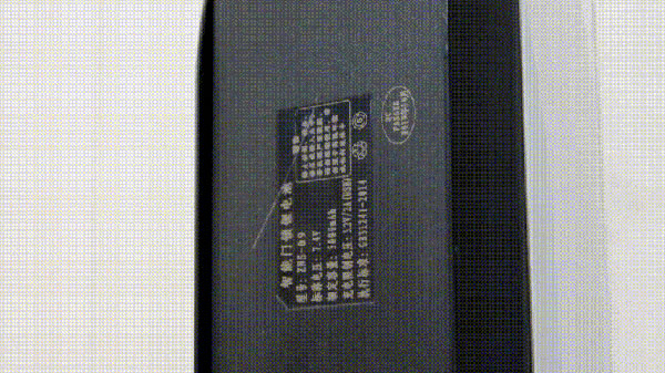 真實(shí)測評|我們嘗試用照片視頻騙過櫻花R9全自動3D人臉識別智能鎖