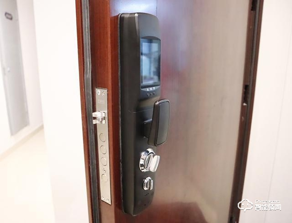 安全防盜智能鎖，實用更安心，小益X6S指紋鎖評測