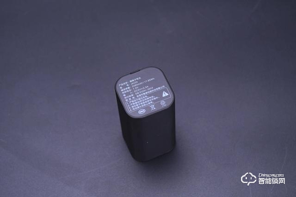 Aqara全自動(dòng)智能推拉鎖D100，讓我成為全村最靚的仔