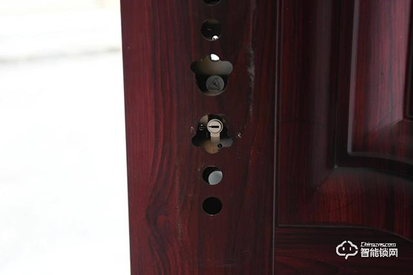 Aqara全自動(dòng)智能推拉鎖D100，讓我成為全村最靚的仔