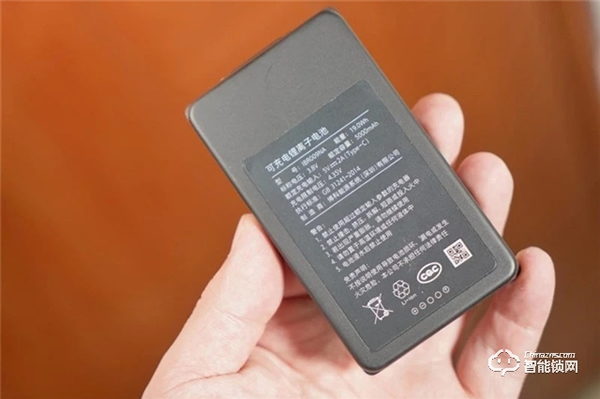 1599元難逢對手！小米智能門鎖Pro評測：貓眼、門鈴、攝像頭一步到位