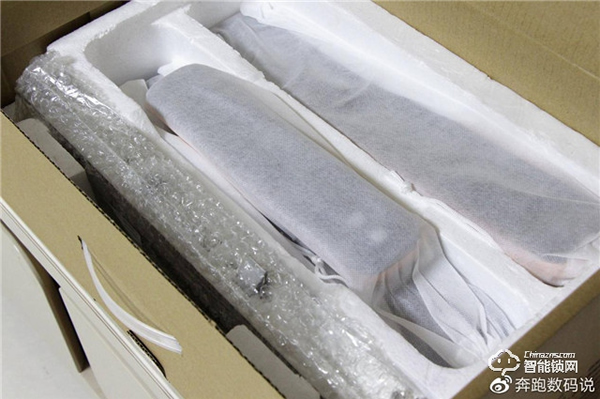 3D人臉識別開門，給家全方位守護：德施曼R8人臉智能鎖體驗