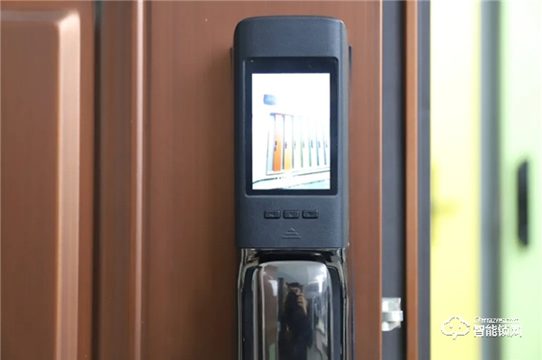 皇家金盾F60DM全自動3D人臉識別+貓眼鎖開箱評測