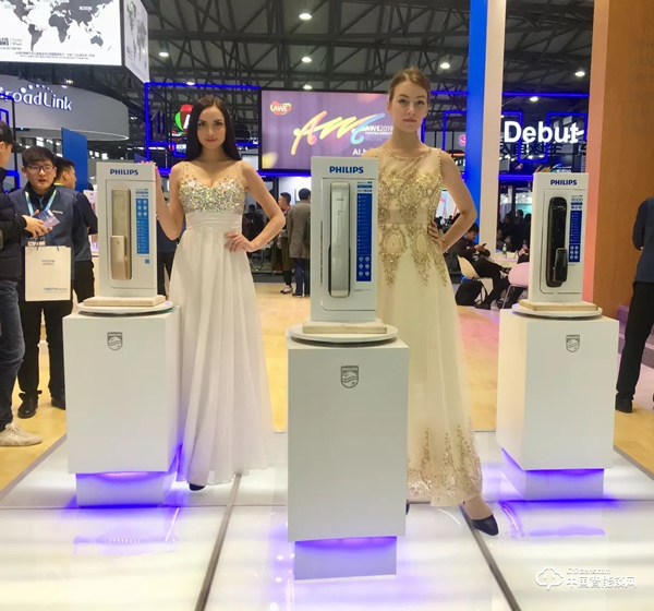 飛利浦智能鎖驚艷亮相2019AWE，用科技暢享美好生活！