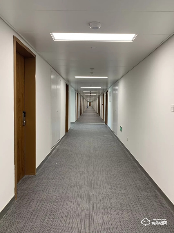 必達智能鎖 華麗綻放于世界級大型機場