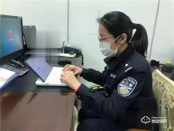 智能門鎖助力疫情防控，南京棲霞公安這波“戰(zhàn)疫”操作太硬核！