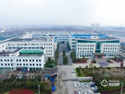 超人鳳凰涅槃，浴火重生。在疫情當下經歷困難，一切謠言止于現