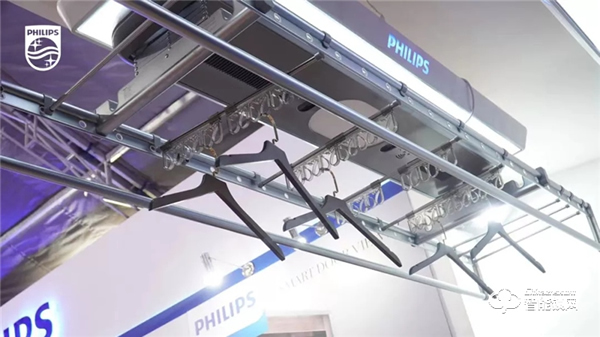 飛利浦智能鎖攜智能晾衣架&保險柜震撼亮相越南建筑材料展會