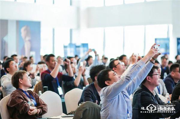 重啟共贏！飛利浦智能鎖出席第三屆全國(guó)智能門(mén)鎖終端營(yíng)銷(xiāo)高峰論壇