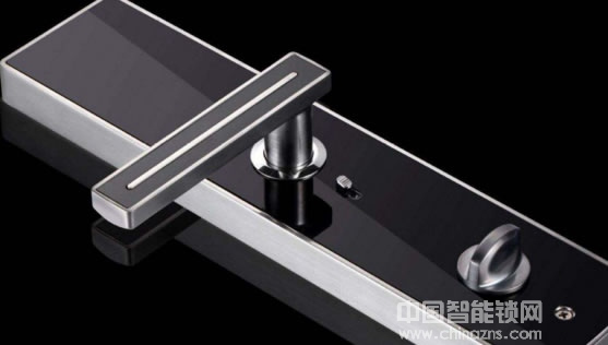 買(mǎi)智能鎖好還是智能帖好