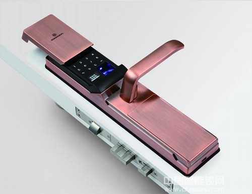 哪些不良使用習(xí)慣會(huì)影響指紋鎖的使用壽命?