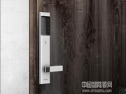 指紋鎖為家添一份安全，守護(hù)家人