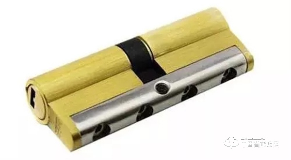 真真假假分不清楚？是時候為“假插芯”正名了！