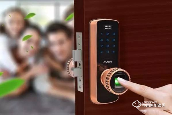 智能鎖行業(yè)正在重蹈我國手機(jī)行業(yè)曾經(jīng)的發(fā)展之路