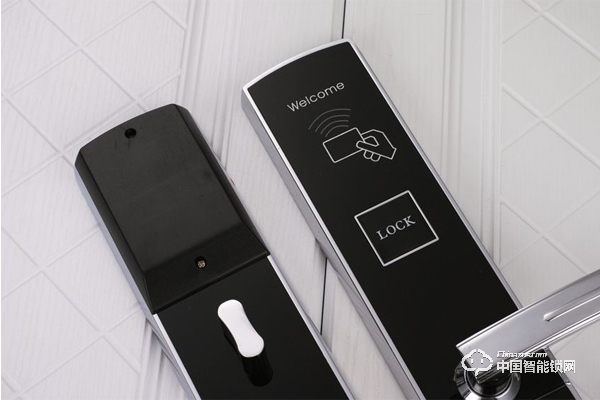 智能鎖行業(yè)正在重蹈我國手機(jī)行業(yè)曾經(jīng)的發(fā)展之路