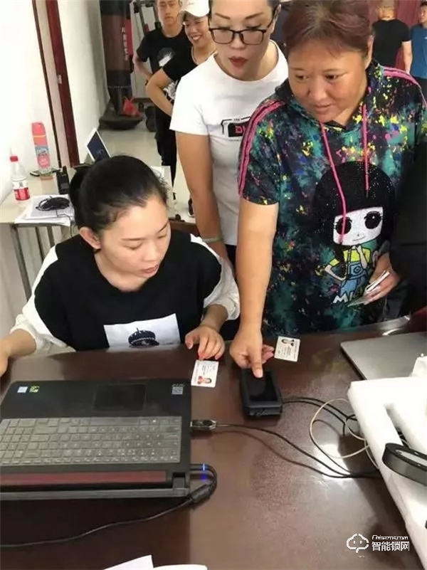 定州：涉及17個(gè)小區(qū)2200余套房，全部更換智能門鎖！